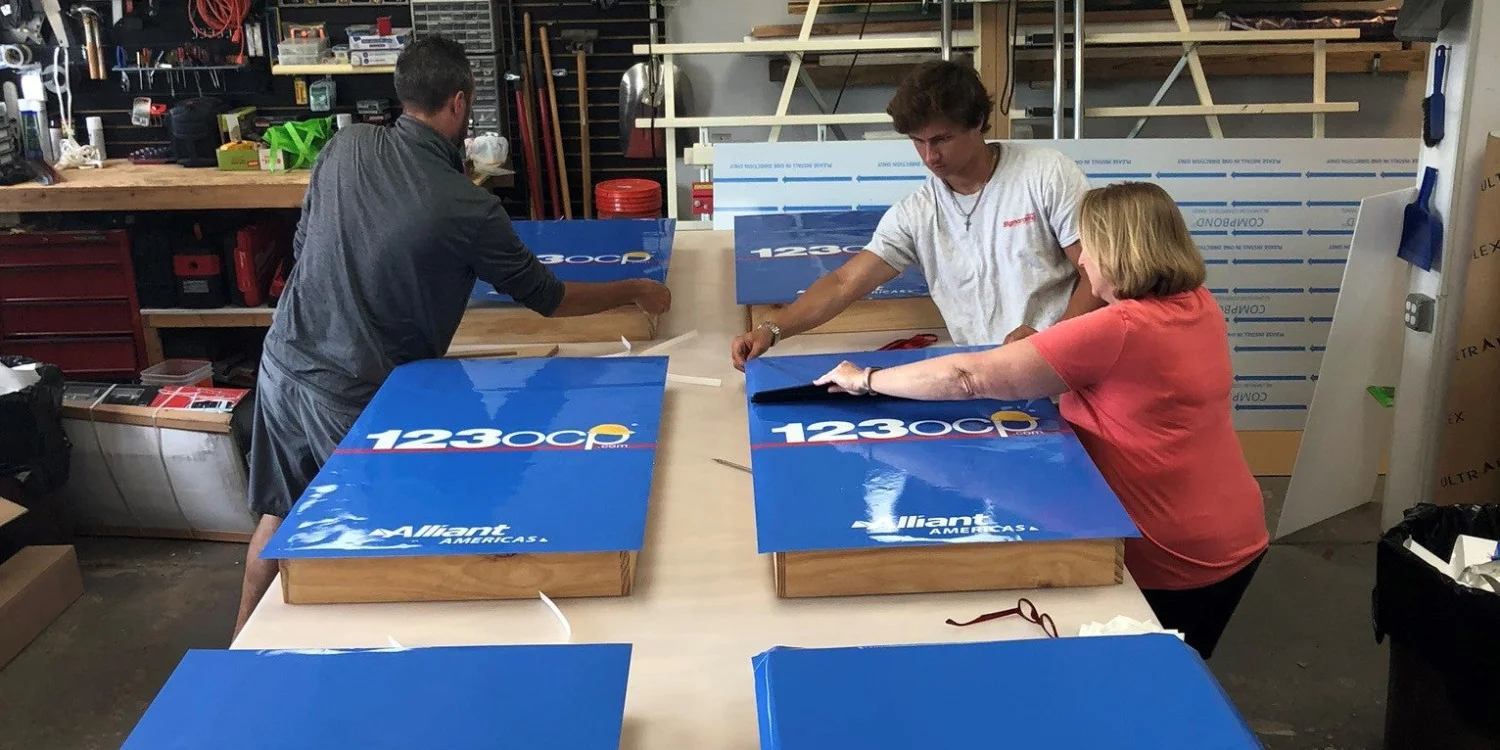 Sign Fabricators