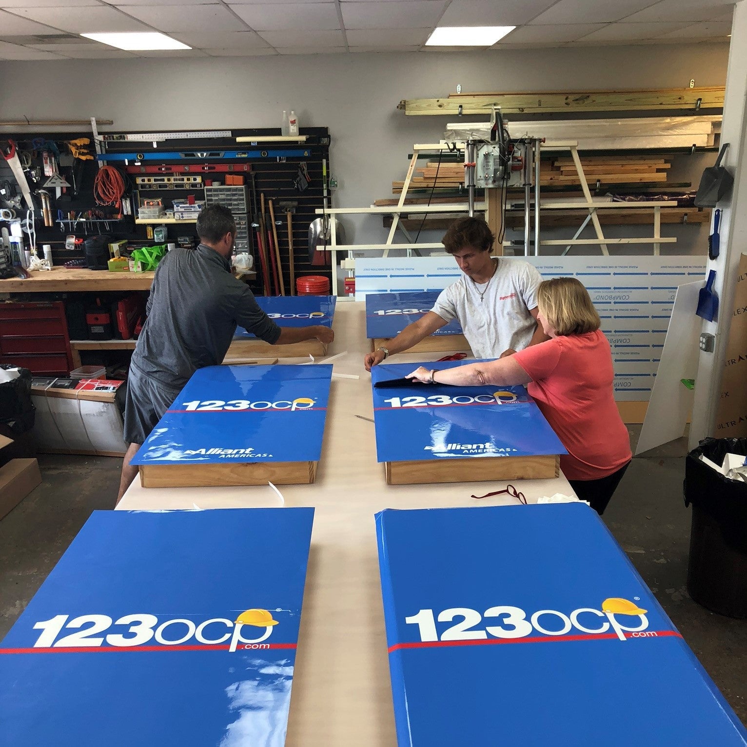 Sign Fabricators