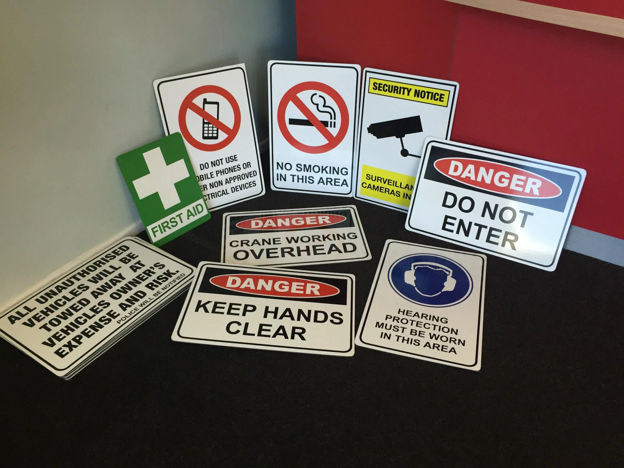 Wayfinding, Directional and Safety Signs