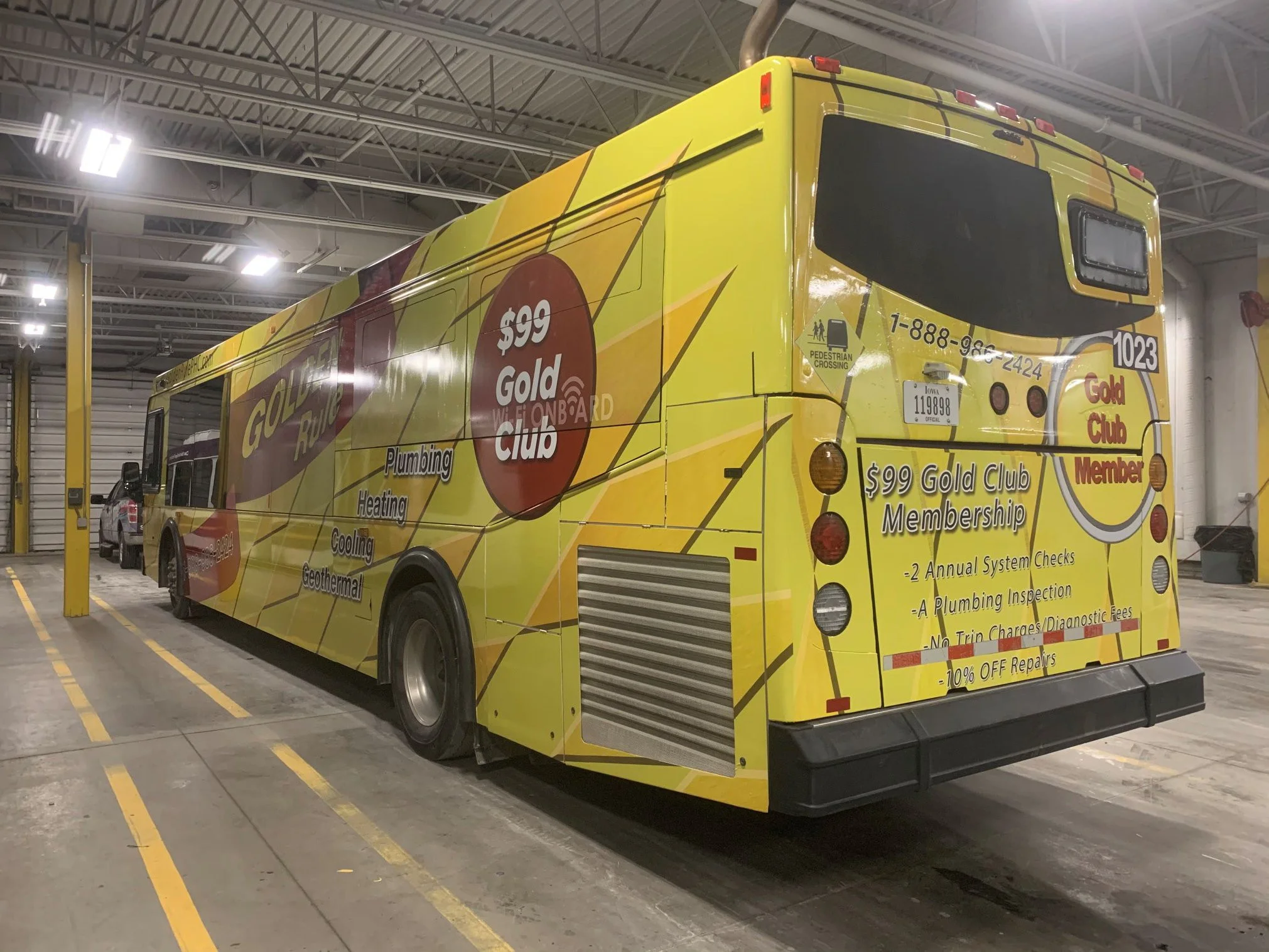Bus Signs & Wraps