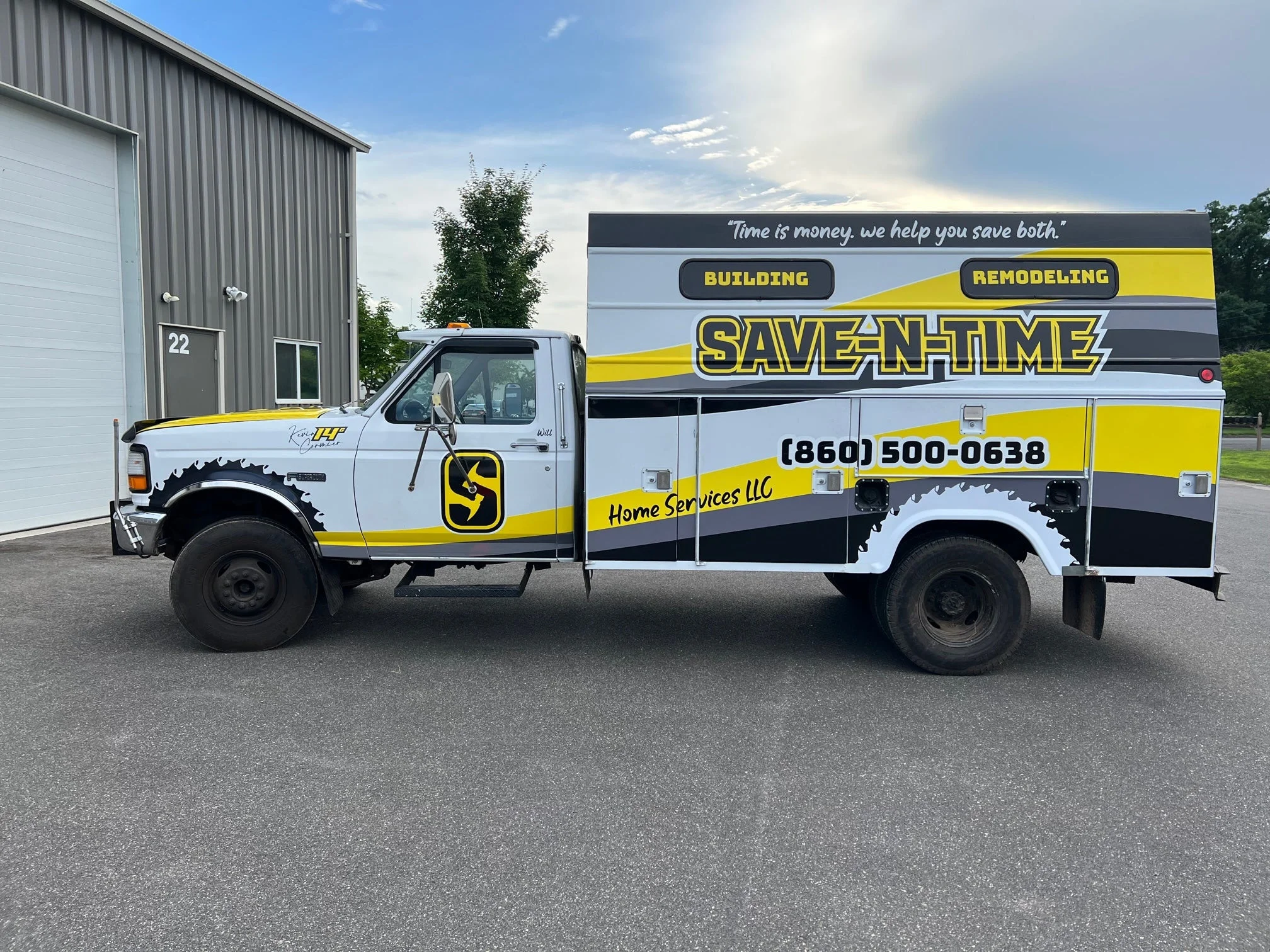 Truck Signs & Signage