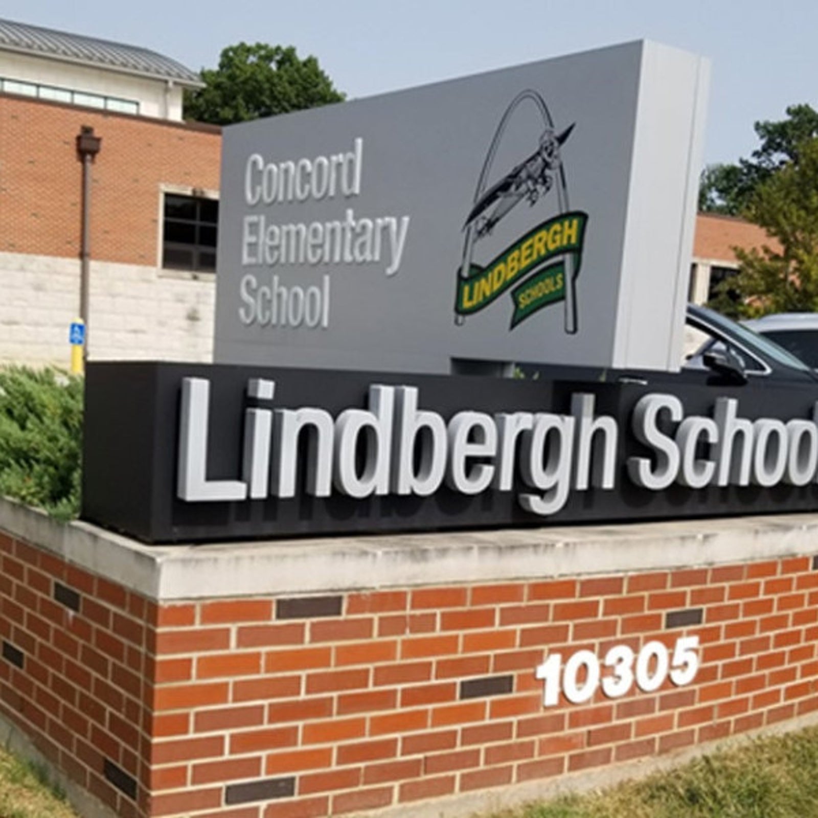 Igniting the Spirit of Learning: Back to School Signs for the 2023-2024 Year