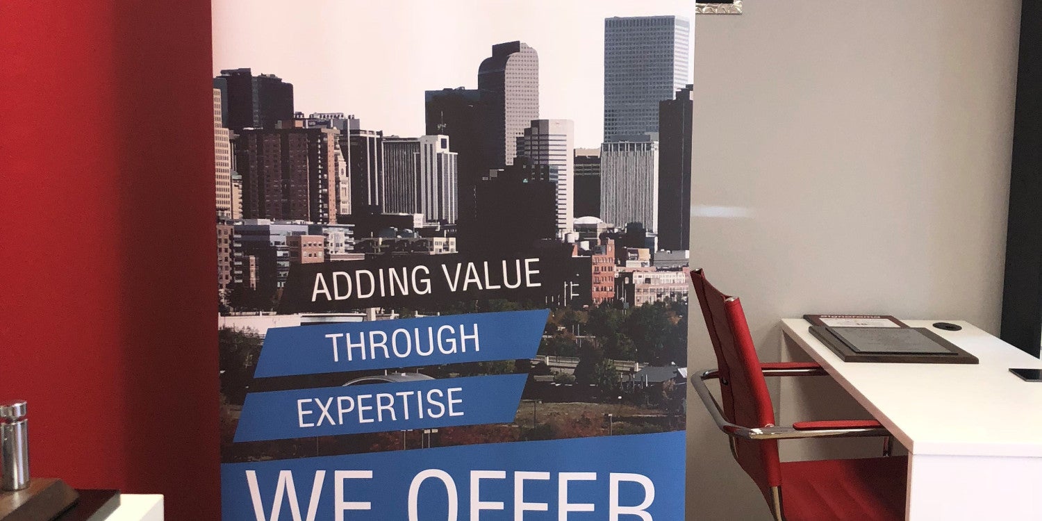 Retractable Banner Stands