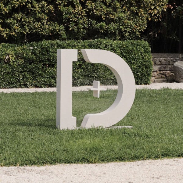 Création des lettres géantes en polystyrène pour Dermaceutic