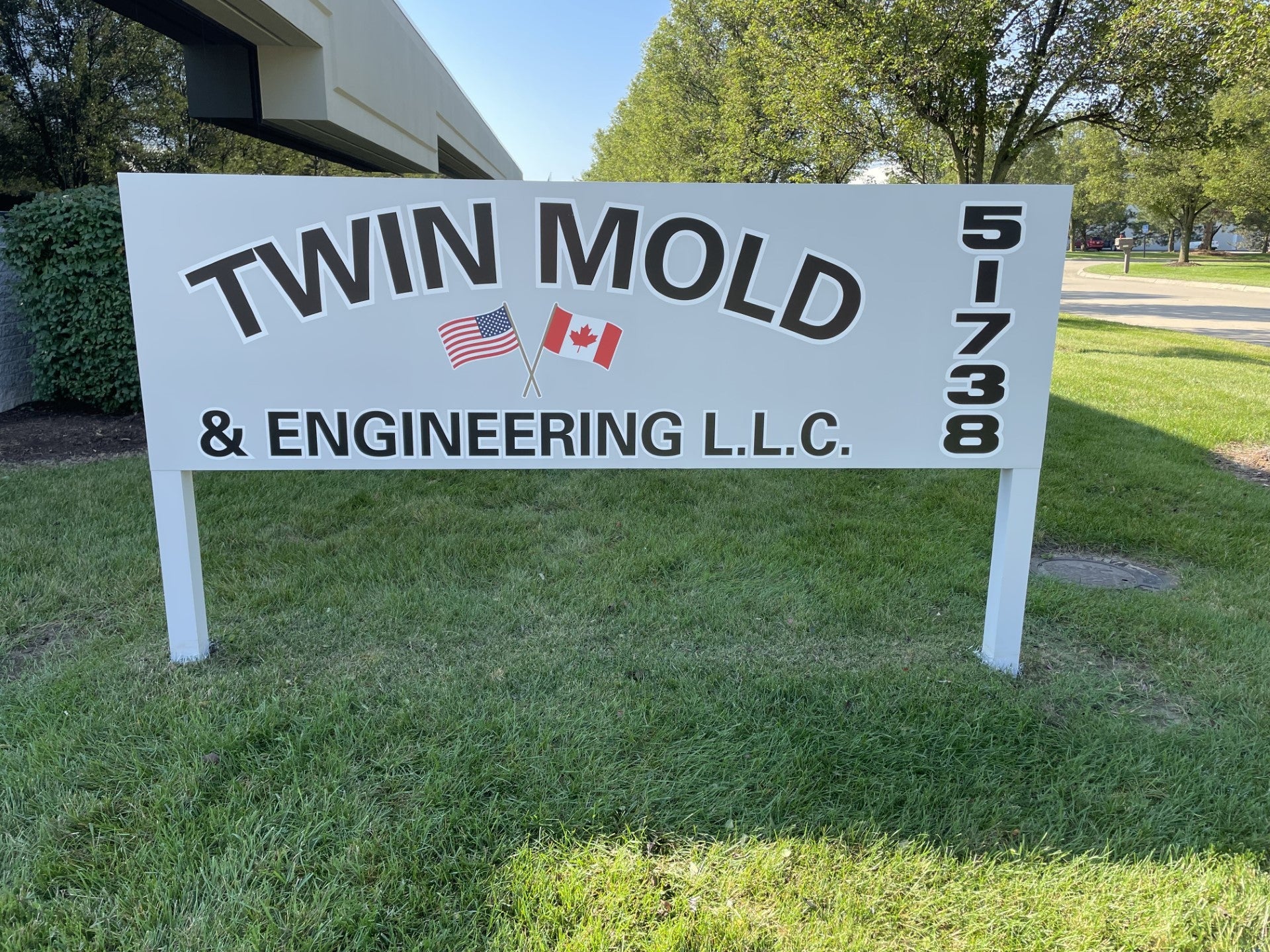 Unveiling the Stunning Post and Panel Sign Update for Twin Mold Engineering!