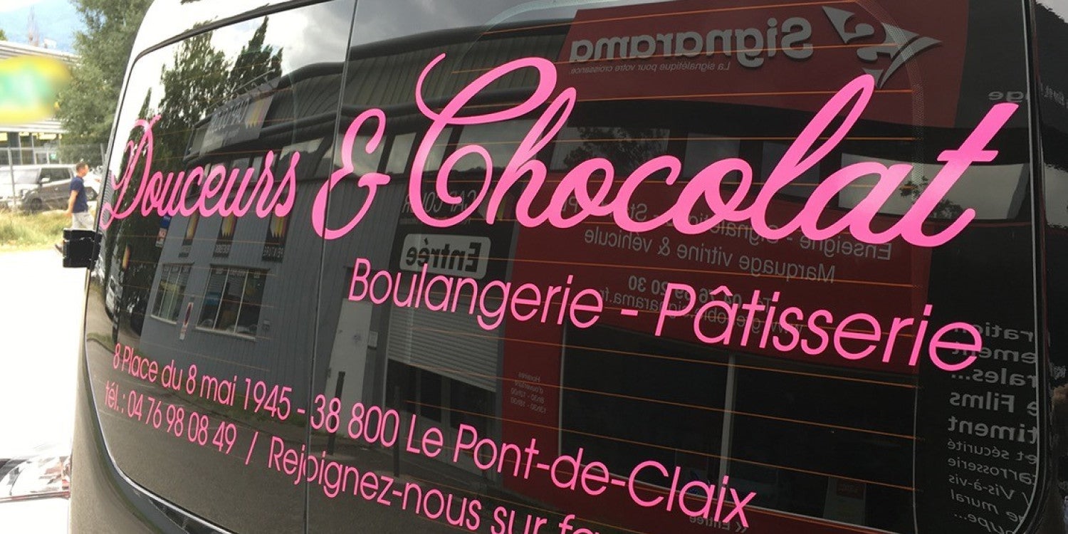 Lettrages véhicule