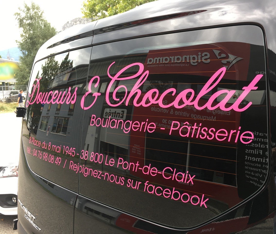 Lettrages véhicule