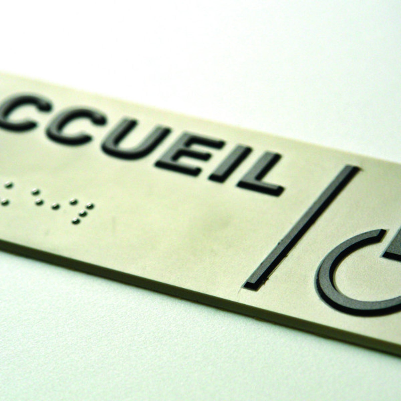 Signalétique Braille