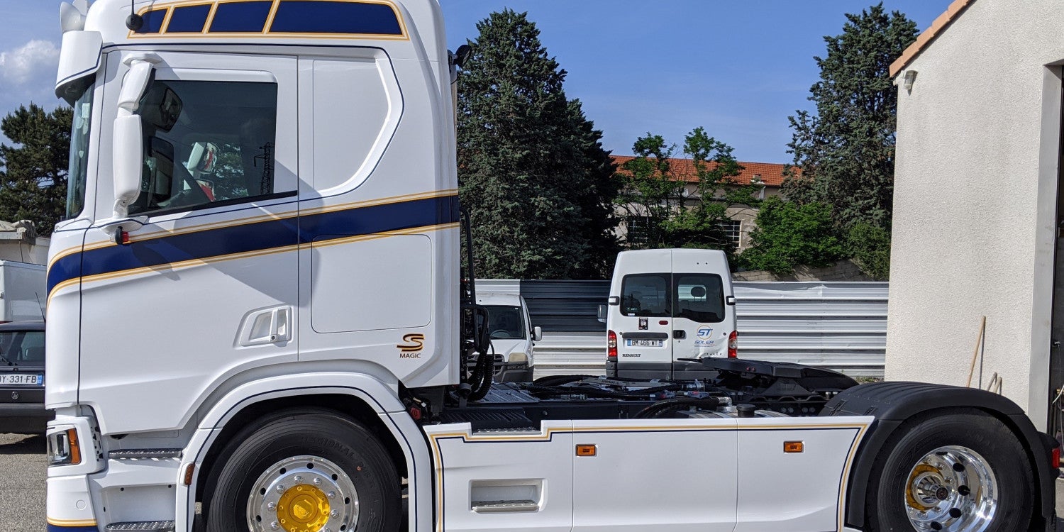 Lettrage camion