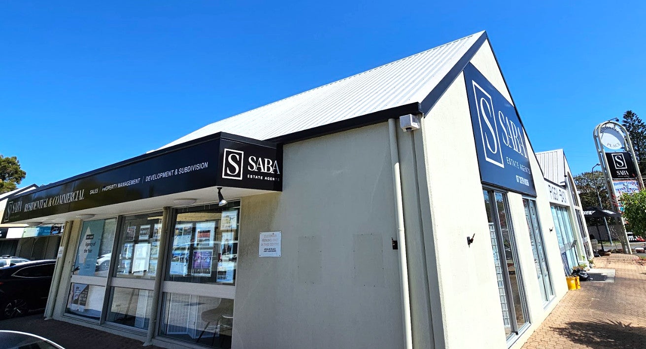 Banner Signs & Pylon Signs and ACP Panels