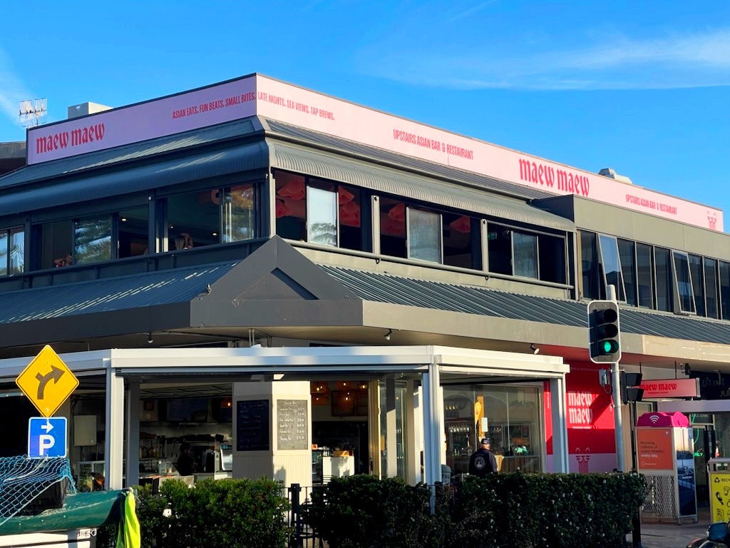 Maew Maew Terrigal Signage - Signarama Erina