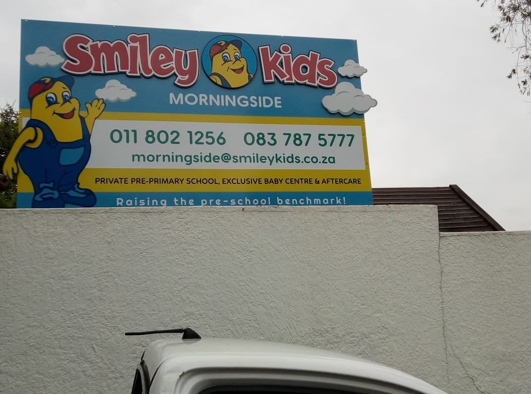 Smiley Kids - Sign boards