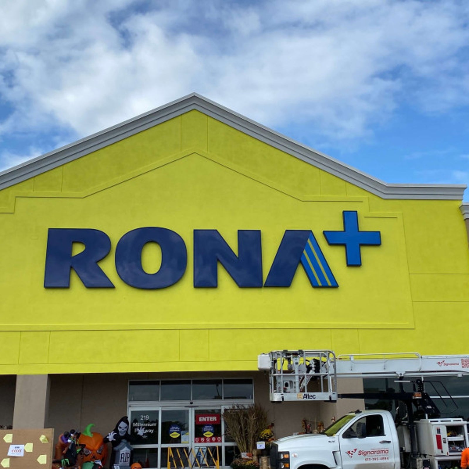 RONA