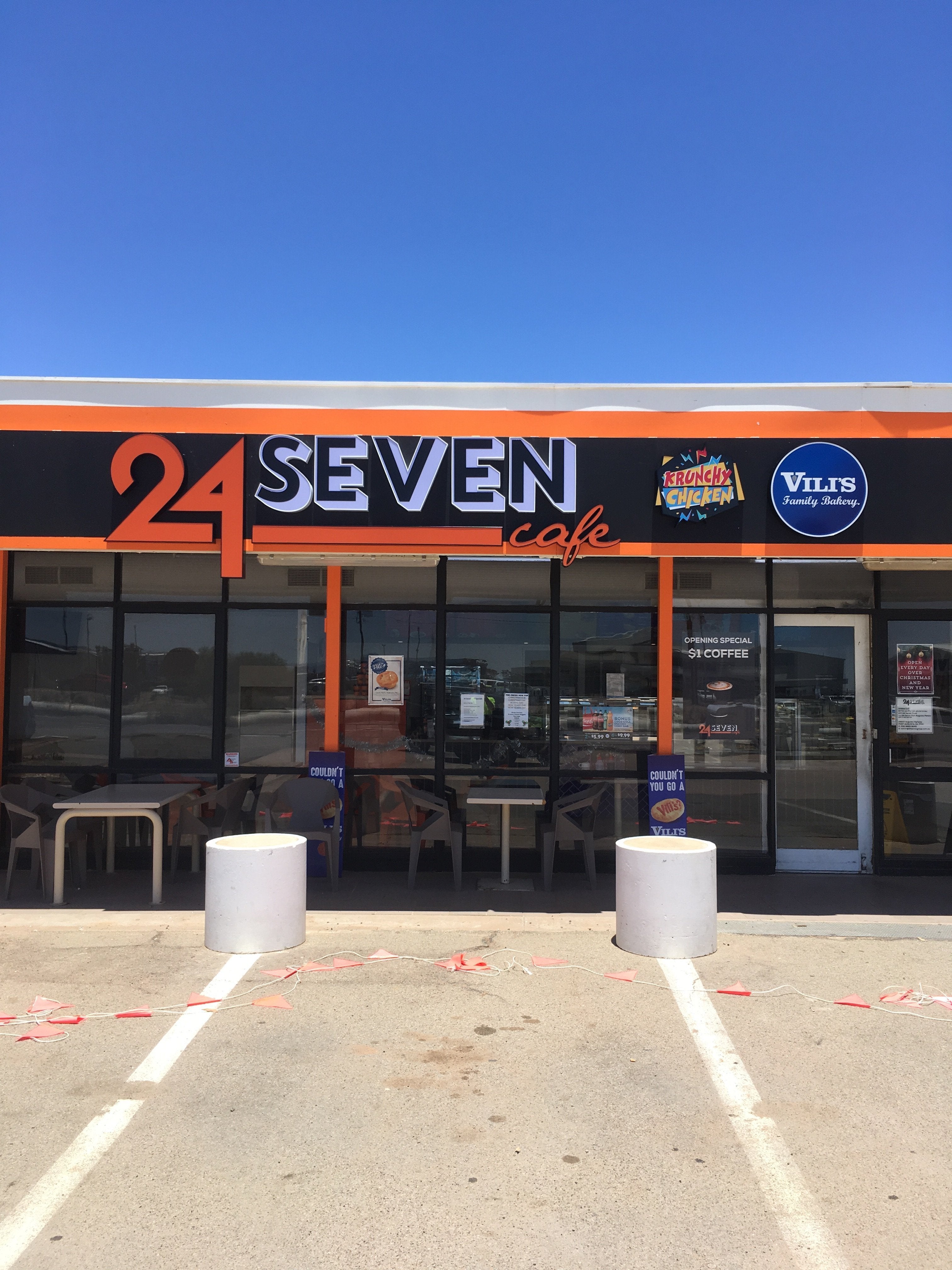 24 Seven Cafe