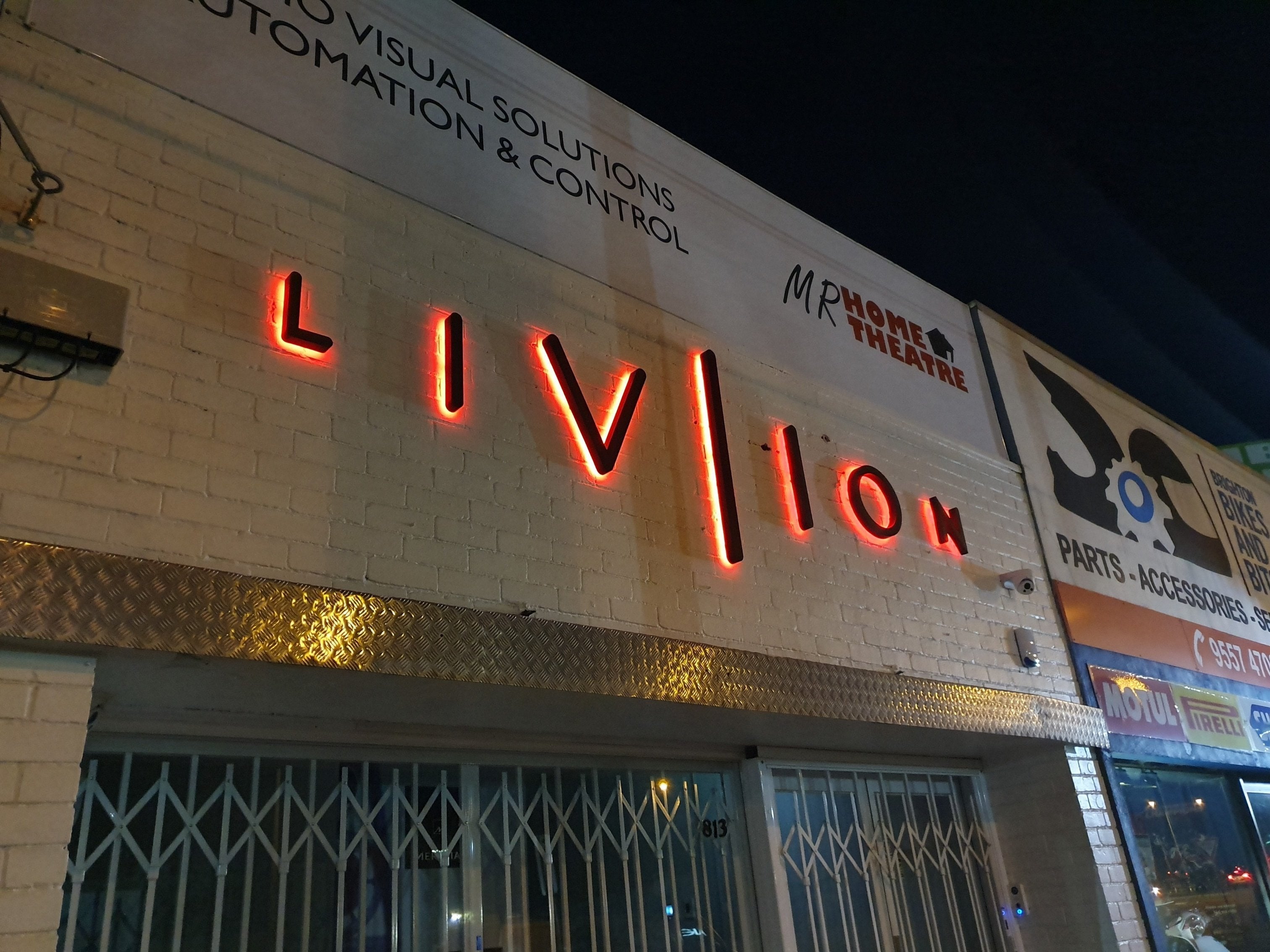 Colour-Changing LED Sign for LIVIION
