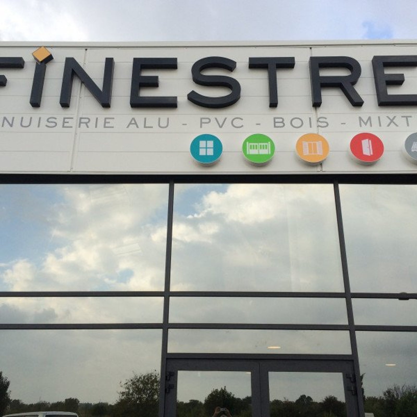Enseigne lettres