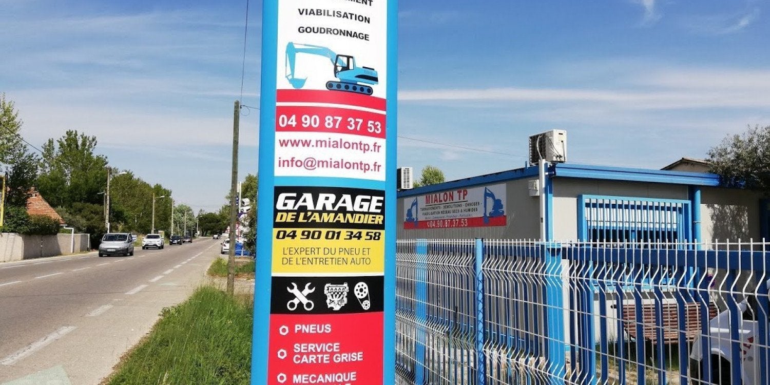 Totem et Panneaux publicitaires