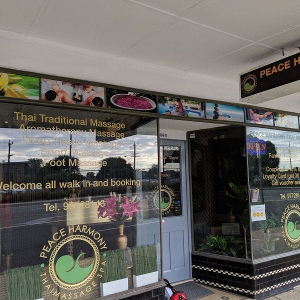 Shop Signs That Grab Attention