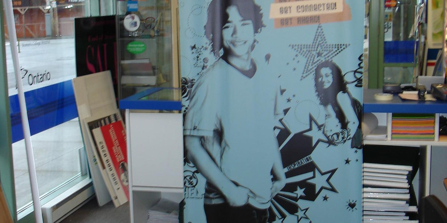 Retractable Banner Stands