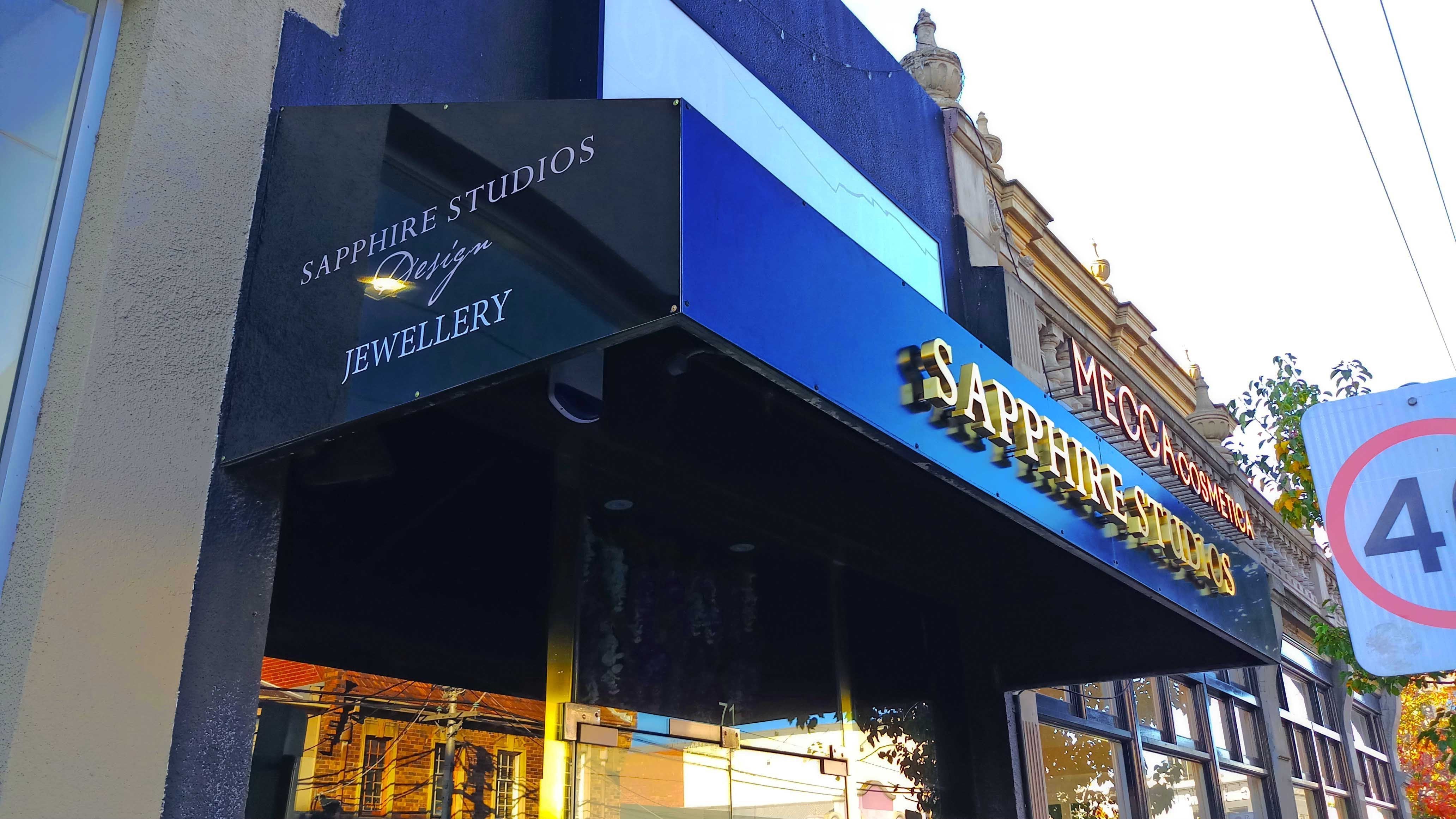 Sapphire Studios 3D Gold Lettering