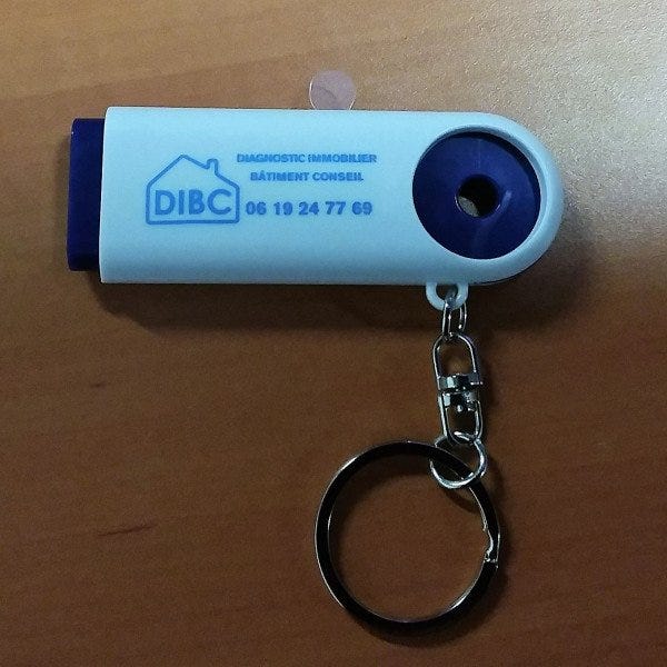 Lumière porte clé - DIBC