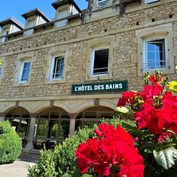 Lettres en PMMA Blanc diffusant L'Hôtel des Bains