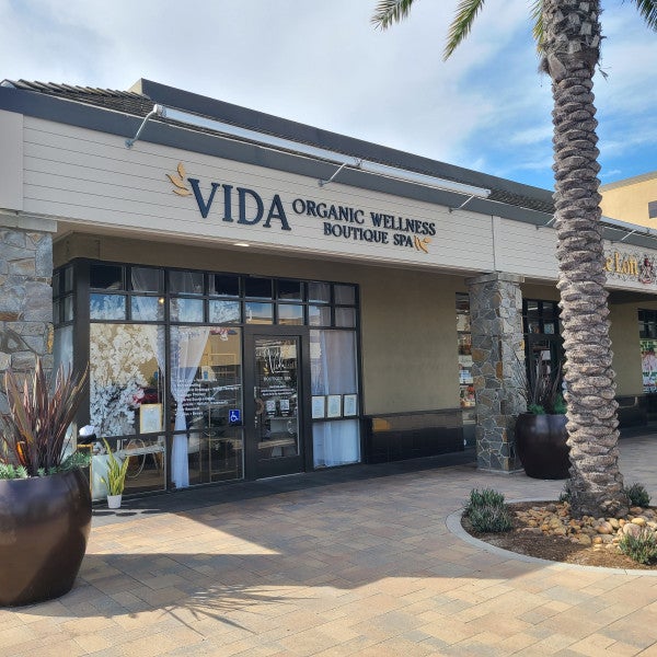 Store front dimensional letters