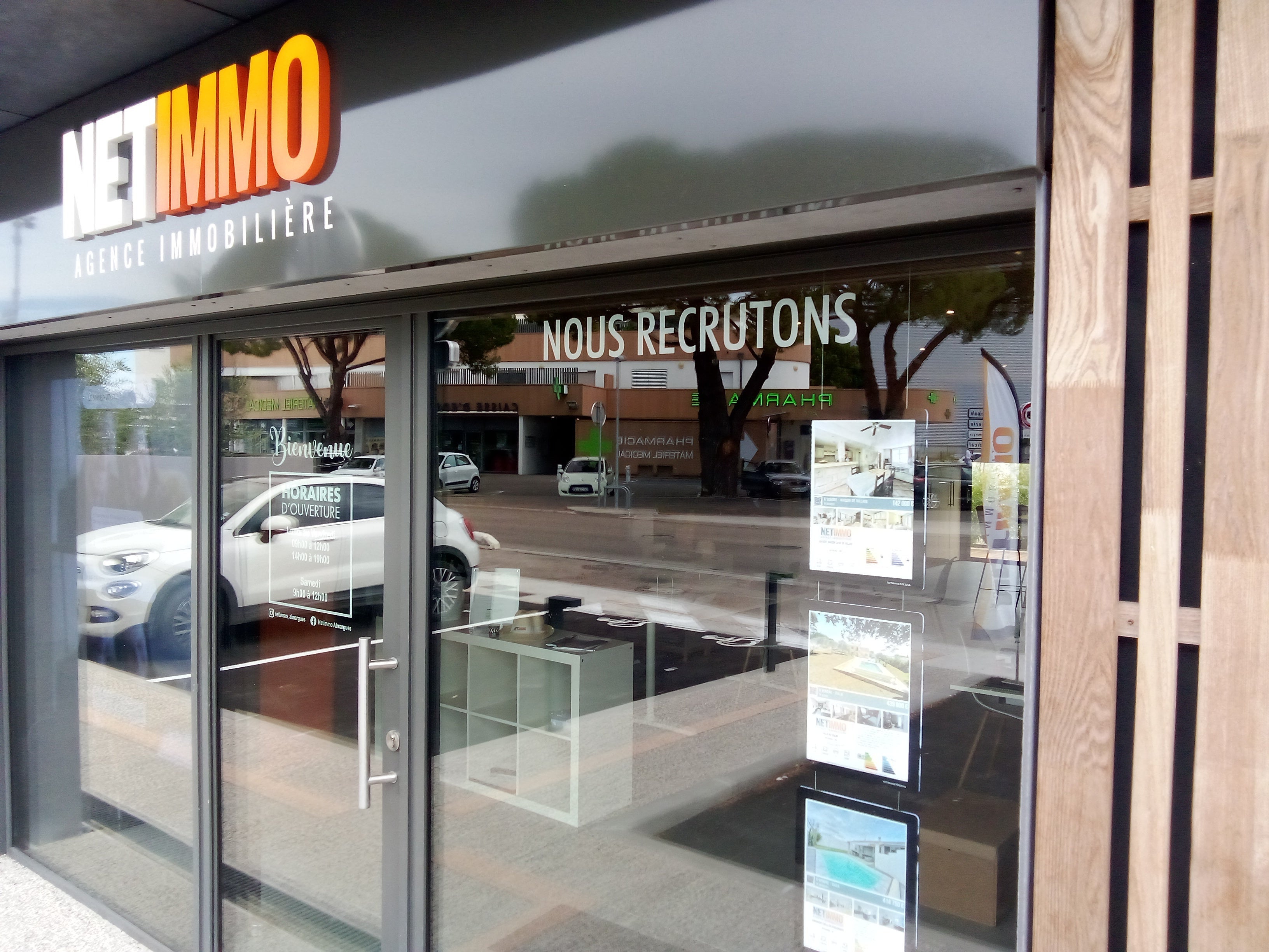 ENSEIGNE LUMINEUSE POUR COMMERCE - AGENCE IMMOBILIERE