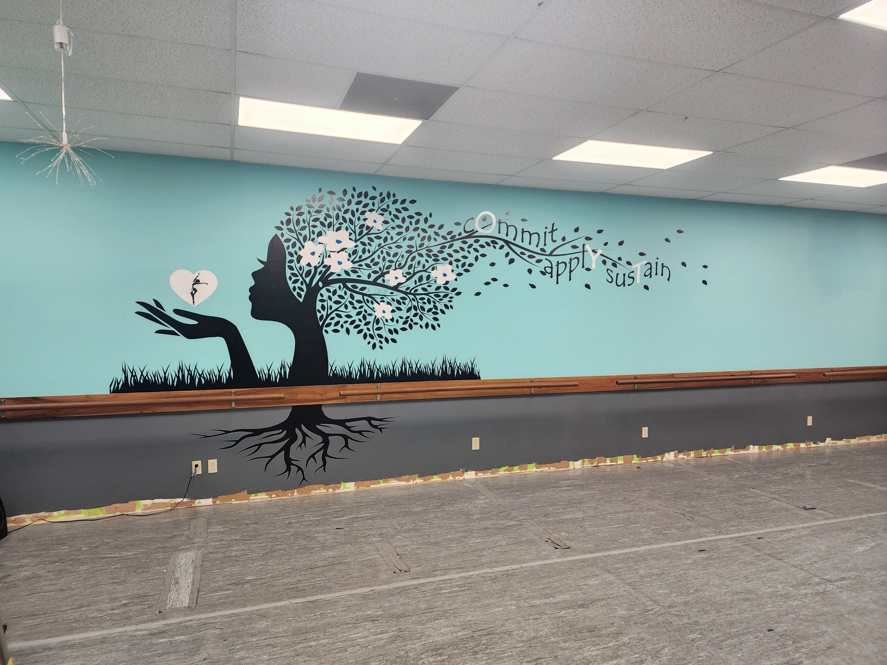 WALL GRAPHICS