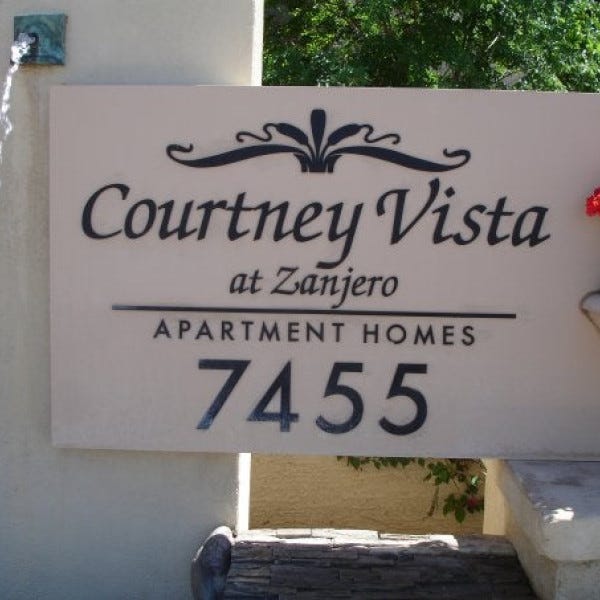 Courtney Vista Apartments outdoor signs, monument signs