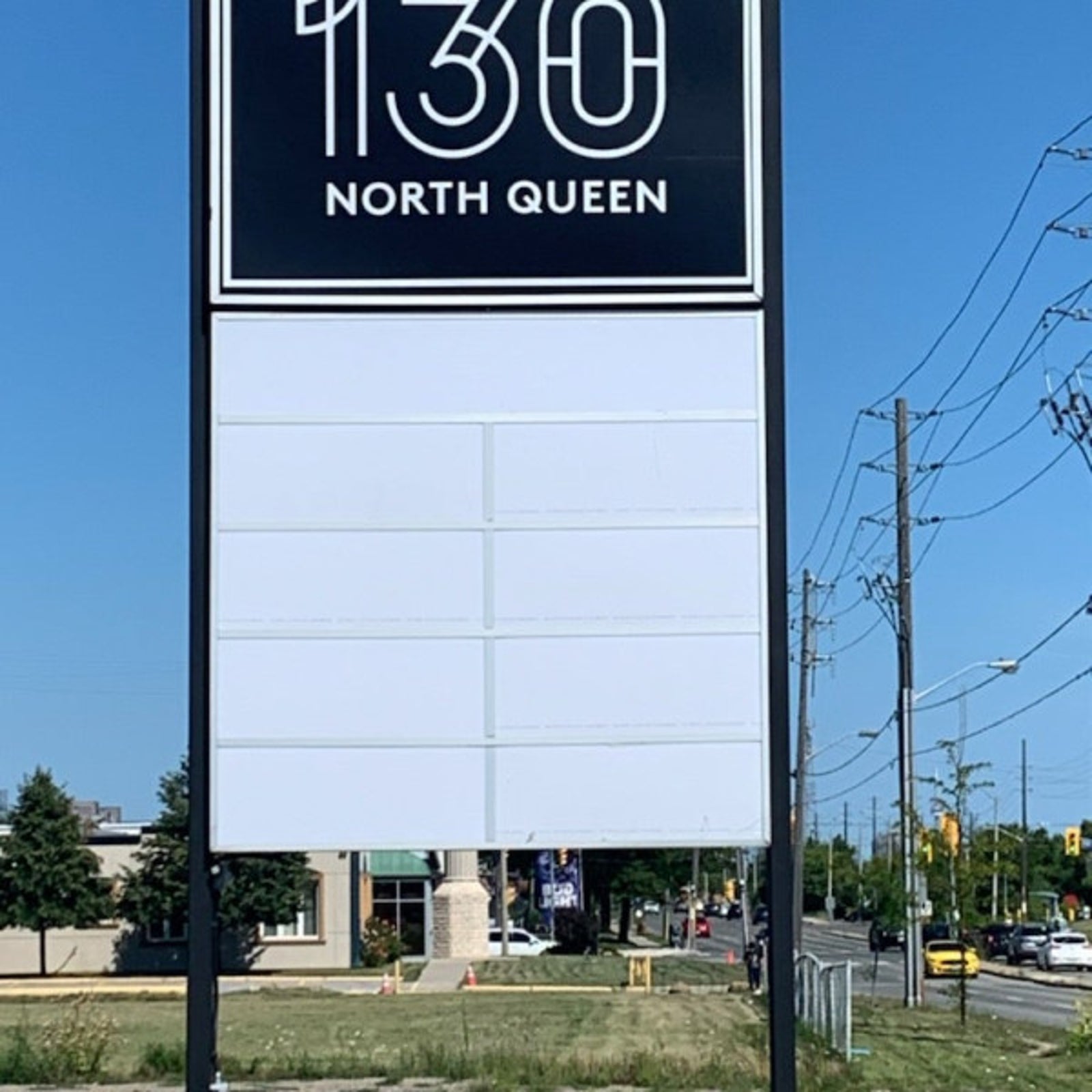 pylon signs