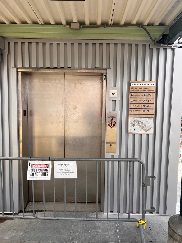 New Wayfinding Signs for Pike Place Market, Seattle