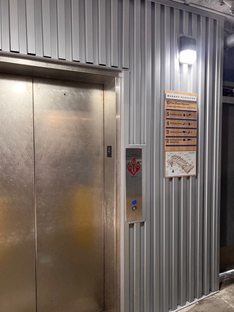 New Wayfinding Signs for Pike Place Market, Seattle