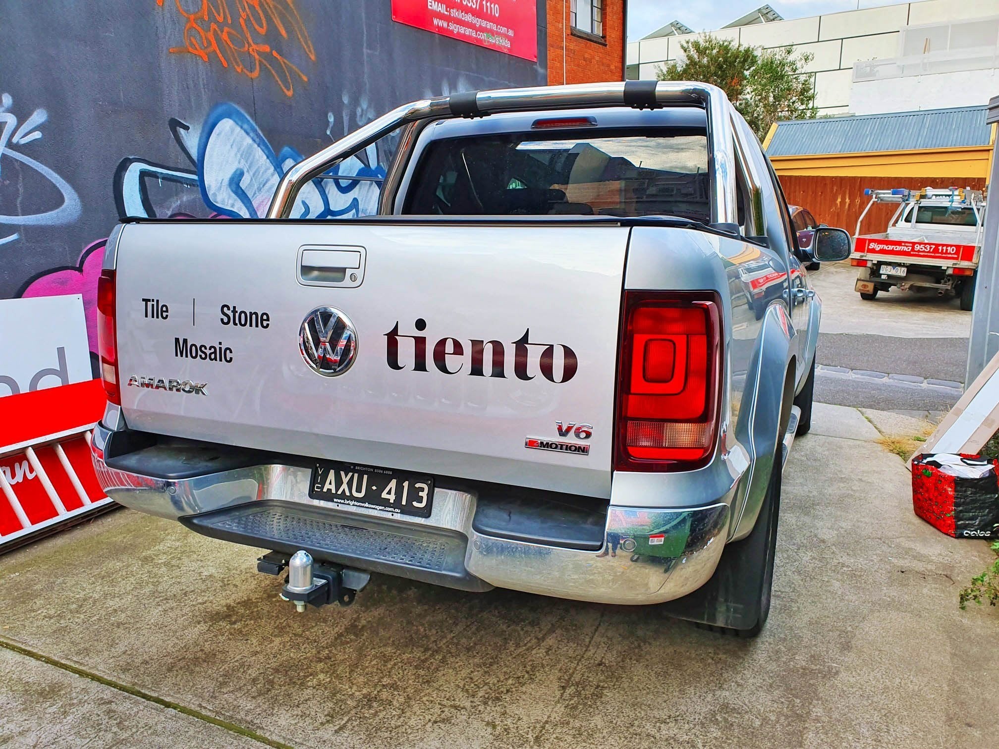 Tiento Ute Graphics