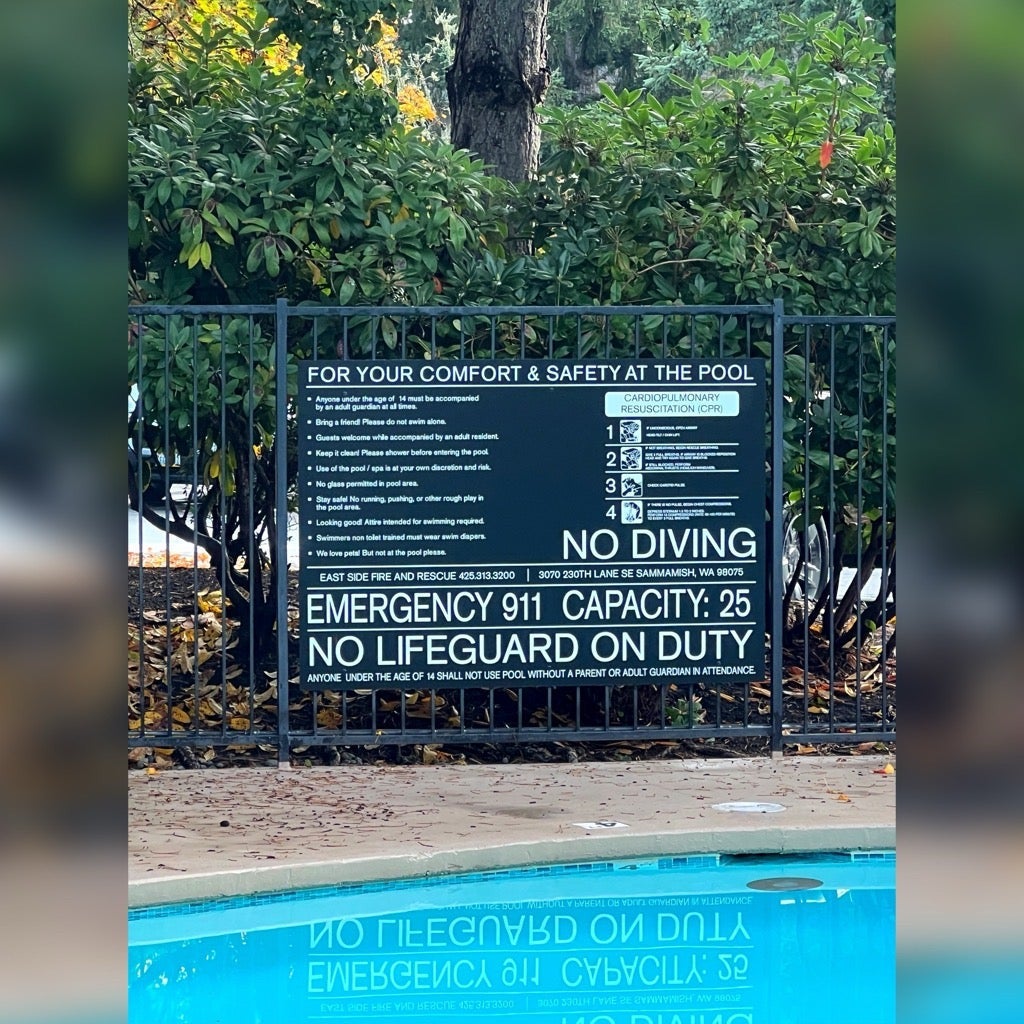 Madison Sammamish refreshed their property signage ahead of the holidays -Sammamish, WA