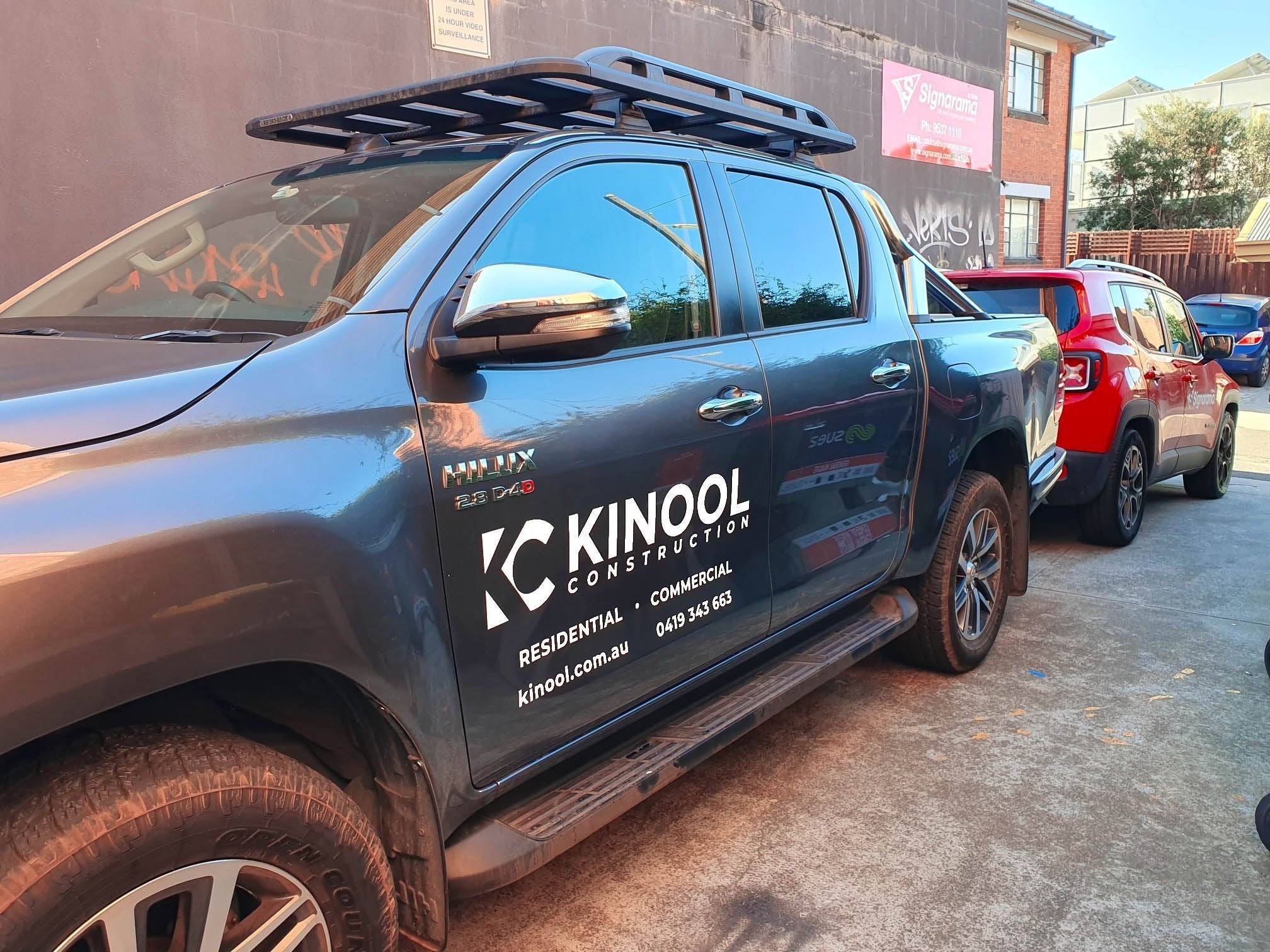 Kinool Ute Graphics