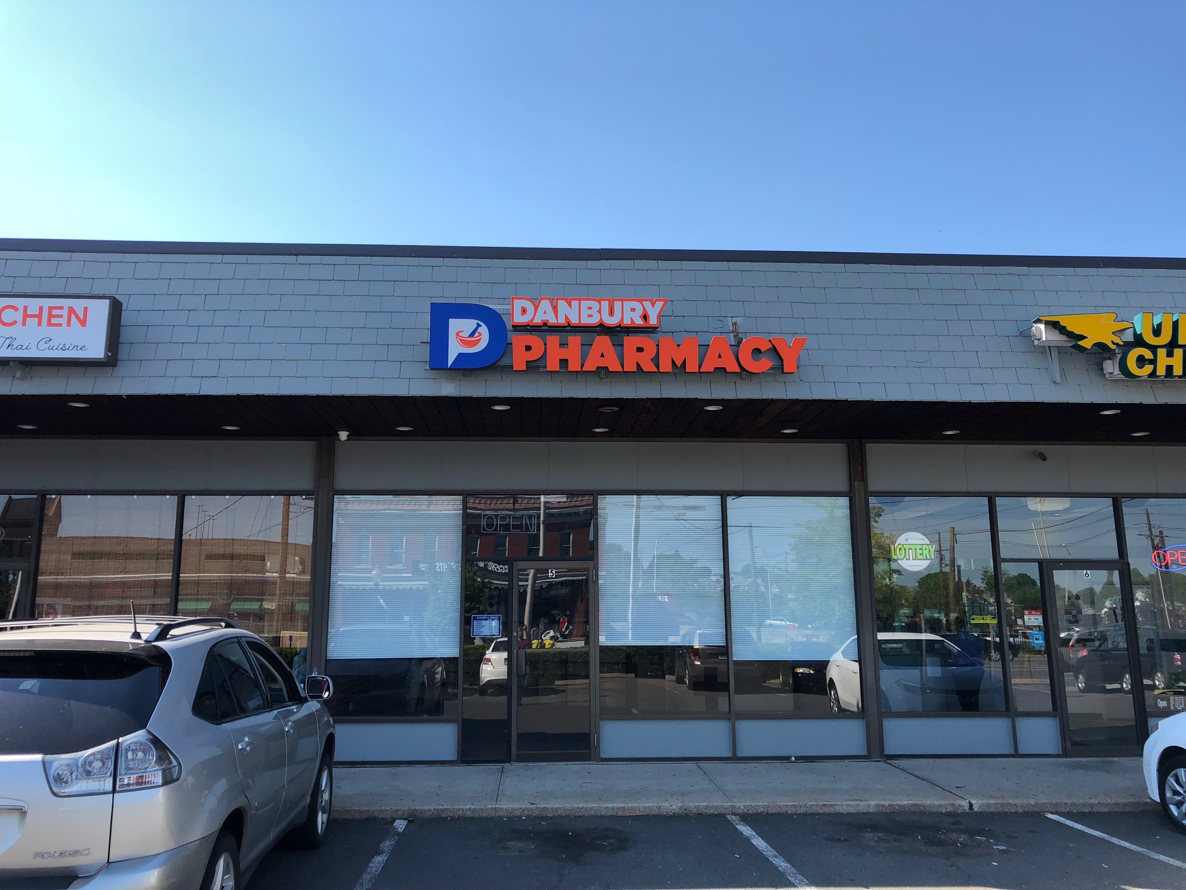 7 Tips for Choosing the Best Signage Company for Your Small Business