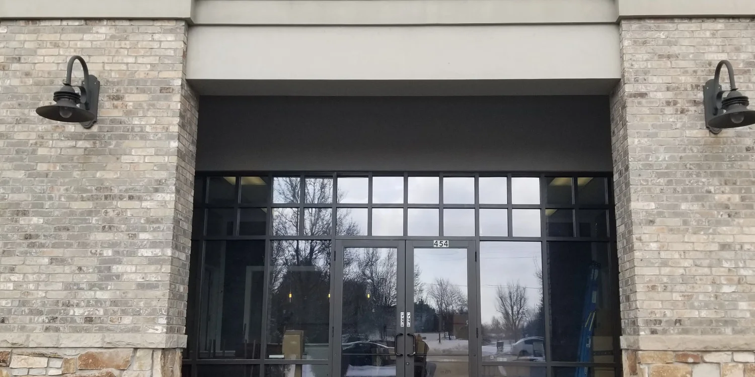 Building & Commercial Signs