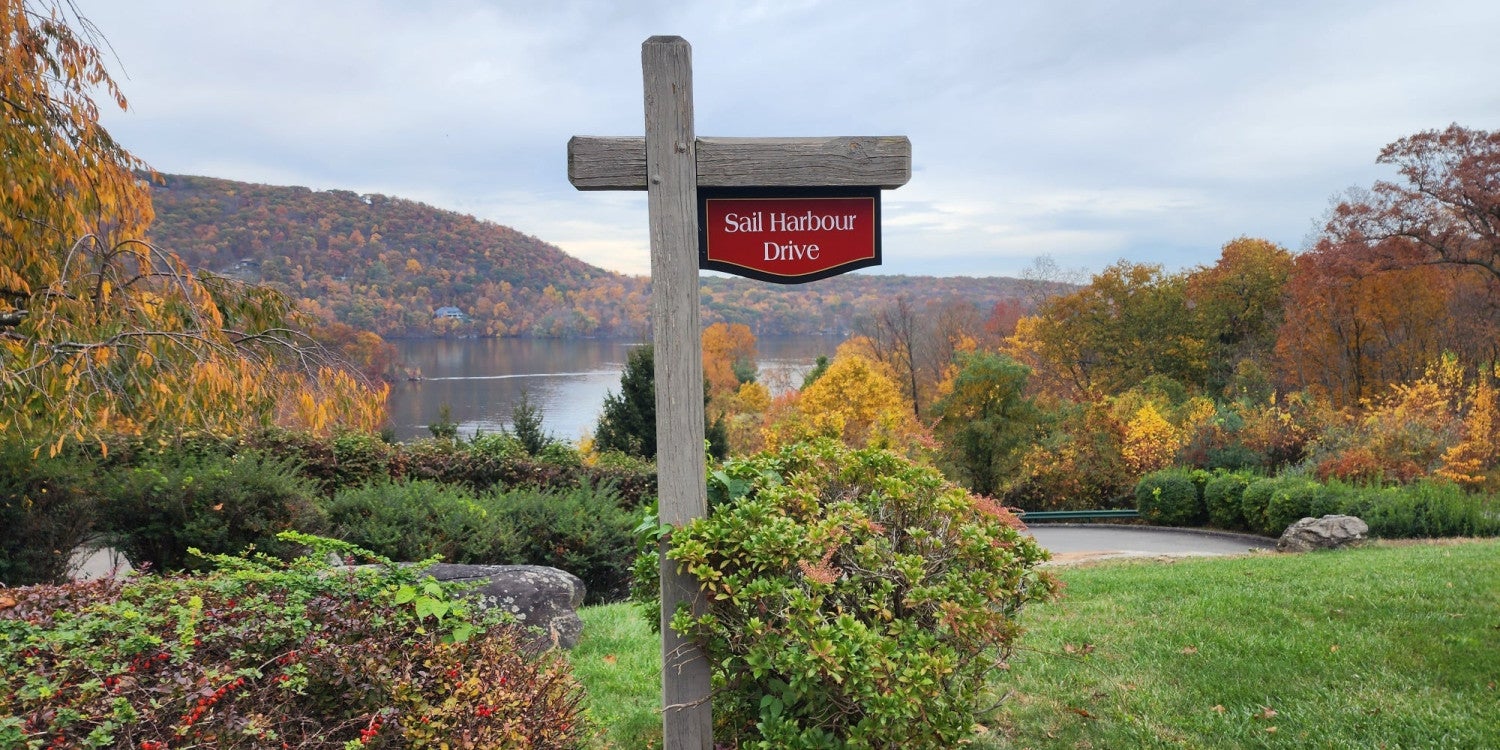 Traffic & Parking Signs