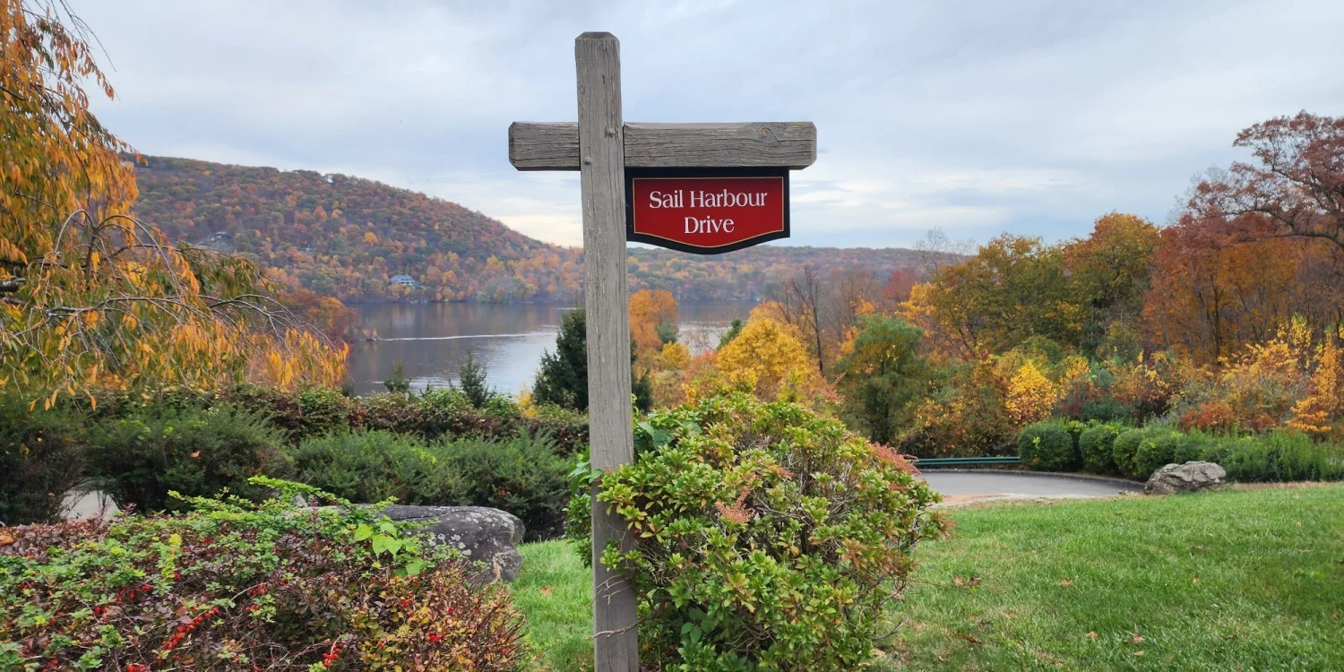Traffic & Parking Signs