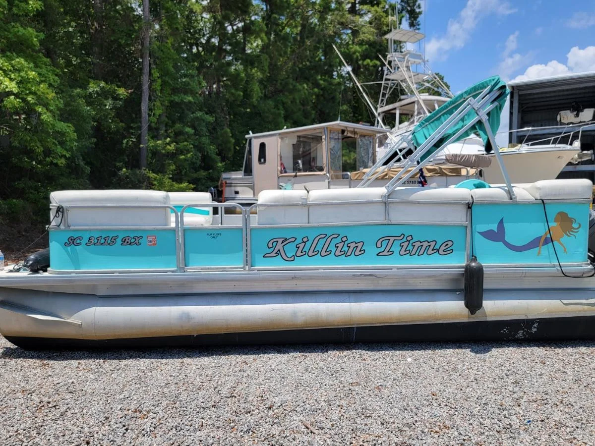 Boat Wraps & Graphics