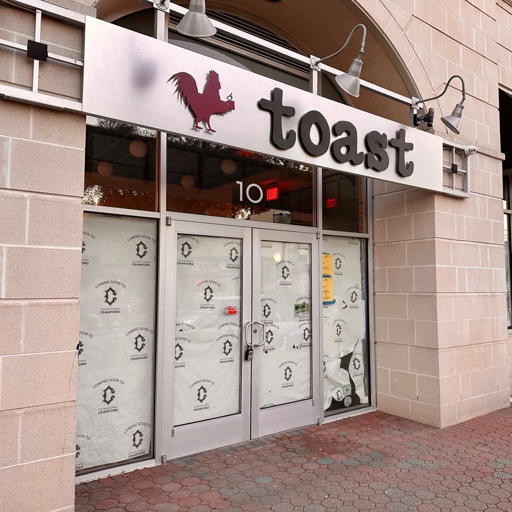 Signs That Are The Toast of the Town!