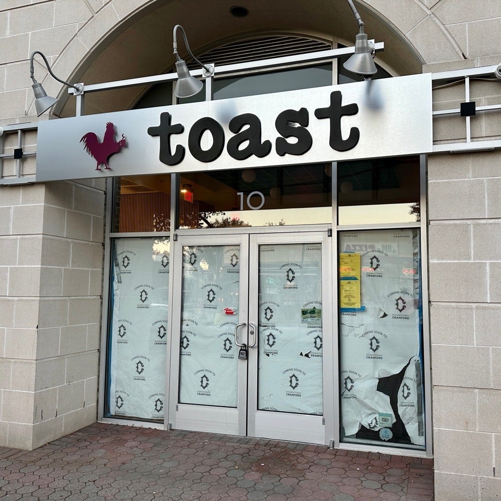 Signs That Are The Toast of the Town!