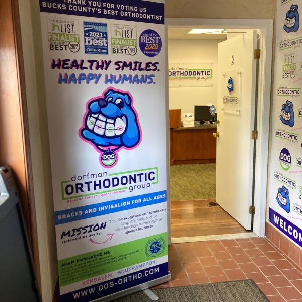 Retractable Banner Stands